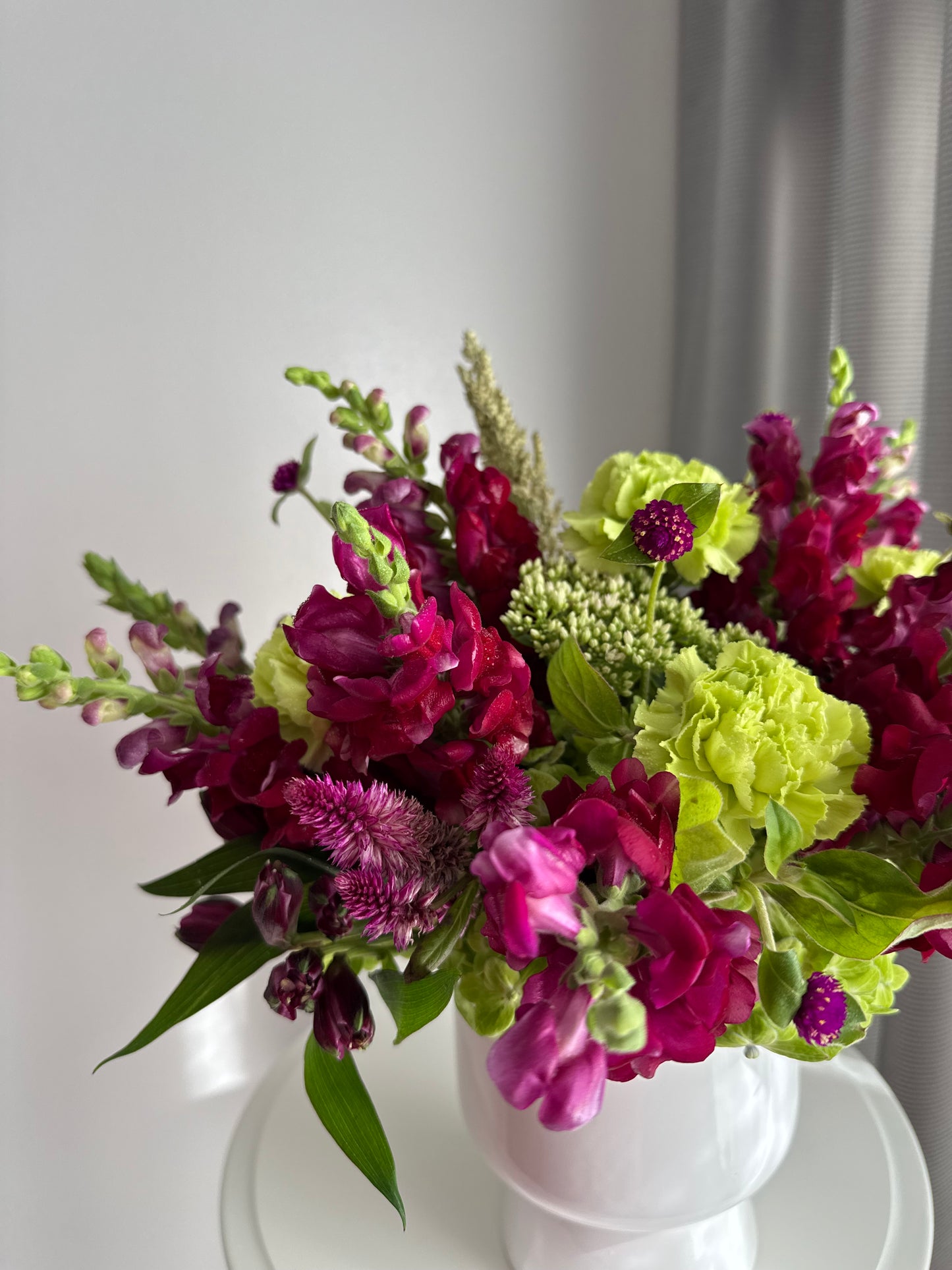 Flowers in a pot “Deep Elegance»