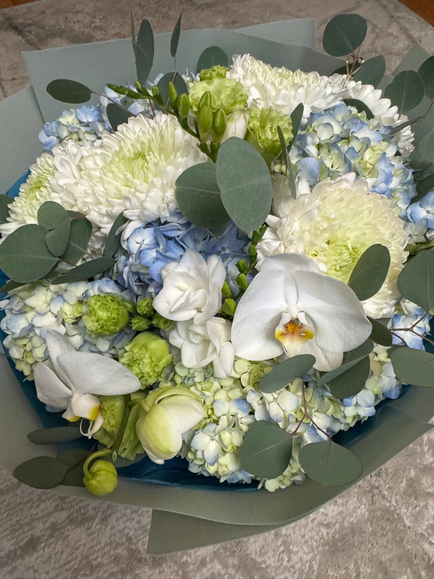 Mixed Flowers Bouquet “Fresh Luxe”