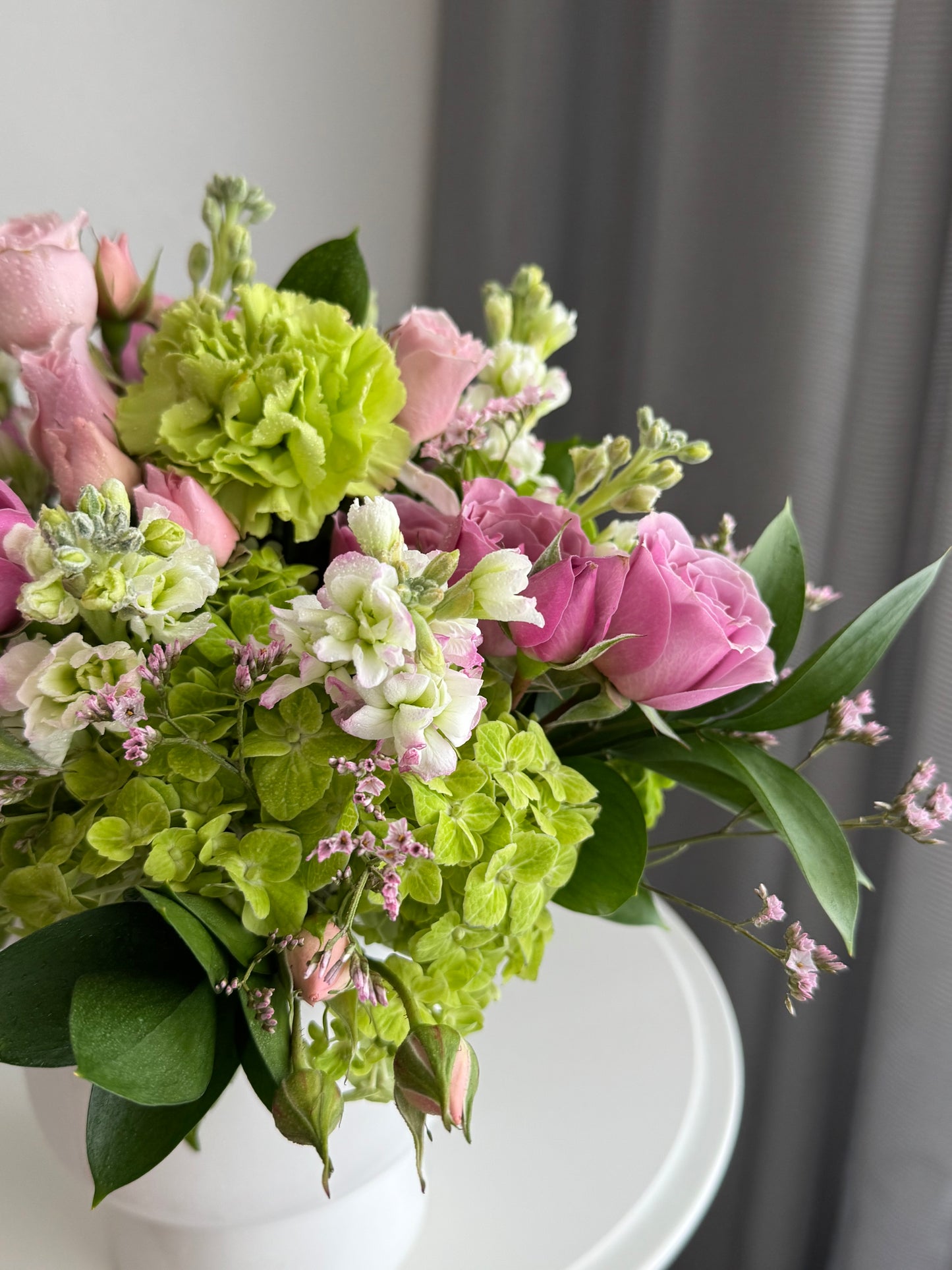 Flowers in a pot “Sweet Pink”