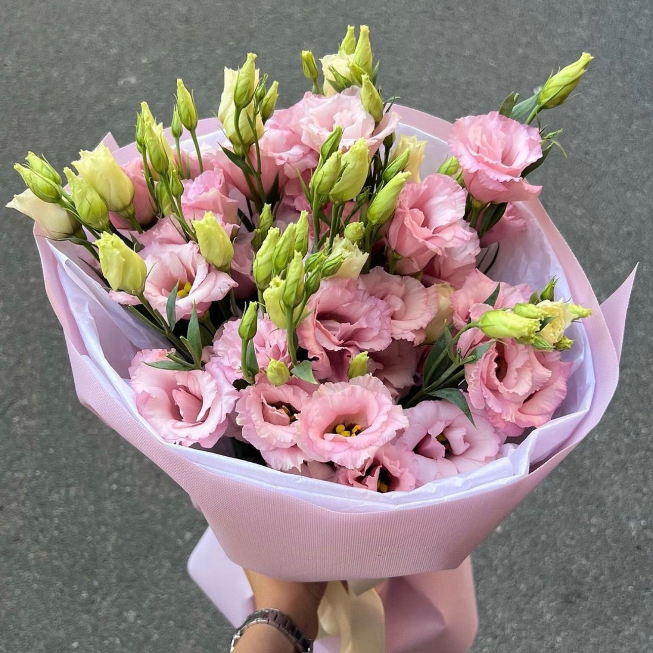 Mono bouquet “Lisianthus”